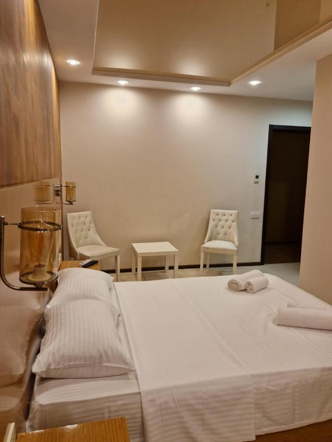 Hotel New House Kobuleti 2 Exterior foto